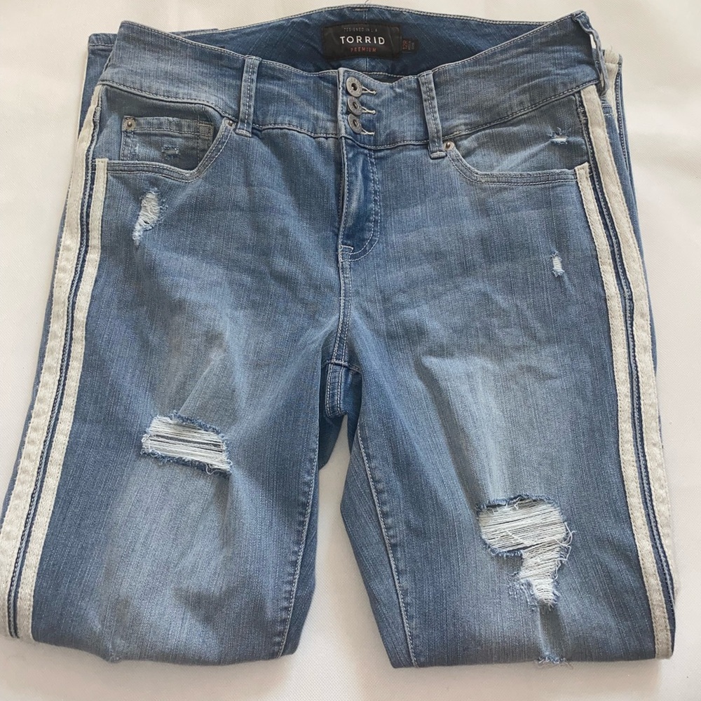 Torrid Plus Size Skinny Jeggings - Picture 5 of 10